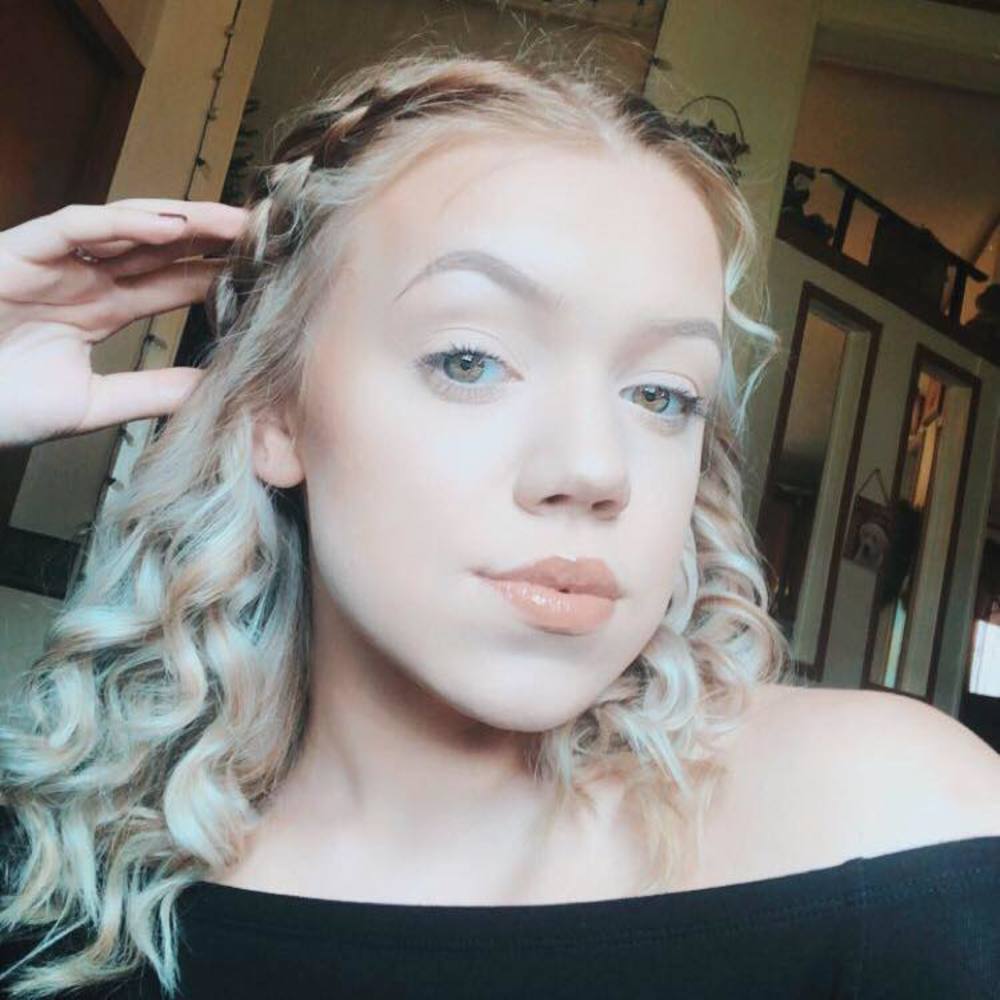 Meet your Posher, Madi